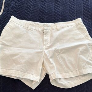 Women's White Shorts Old Navy. Worn once.